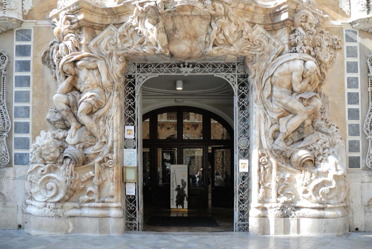 Travel Habitat Ave Sorolla Suites Valencia Bagian luar foto