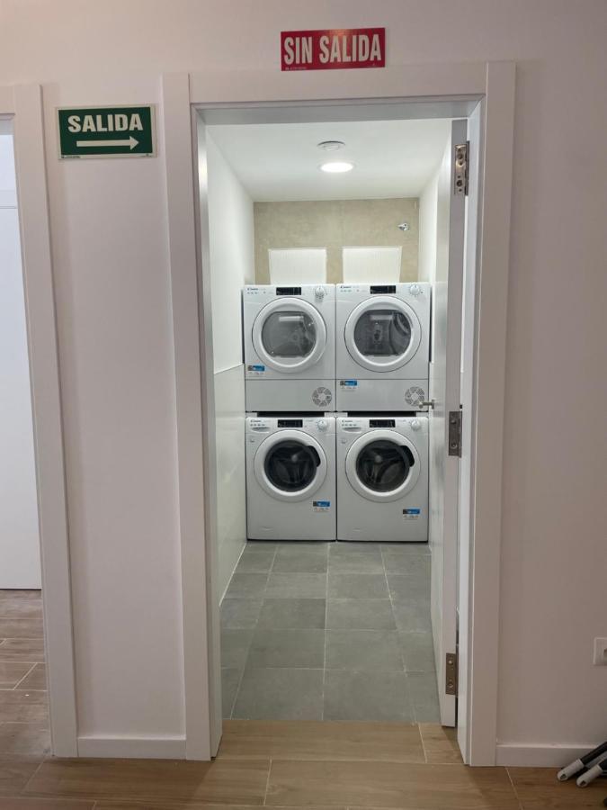 Travel Habitat Ave Sorolla Suites Valencia Bagian luar foto