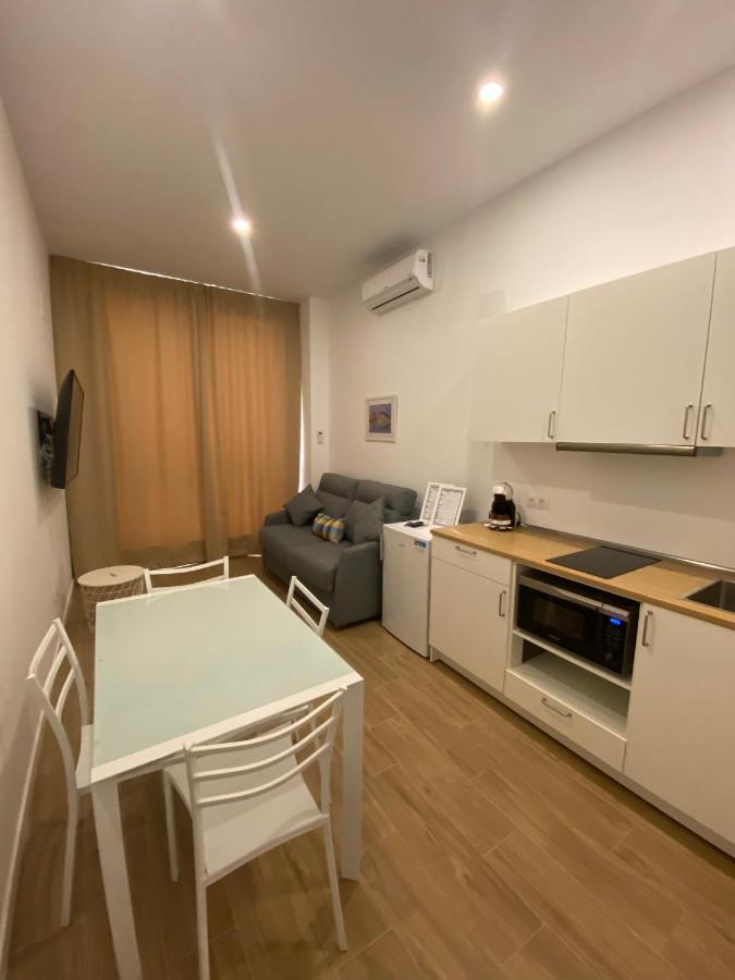 Travel Habitat Ave Sorolla Suites Valencia Bagian luar foto
