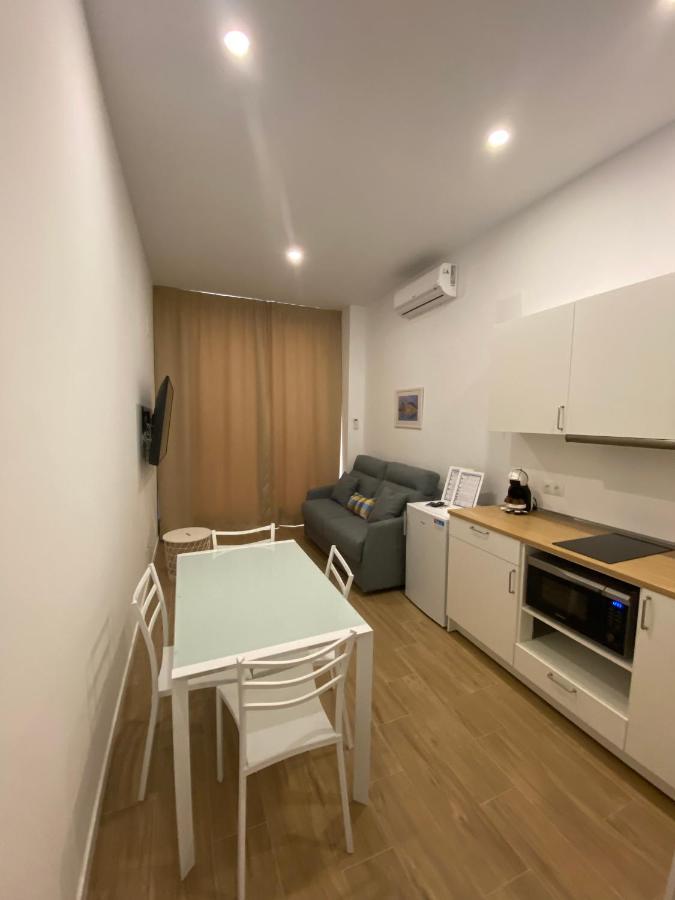 Travel Habitat Ave Sorolla Suites Valencia Bagian luar foto